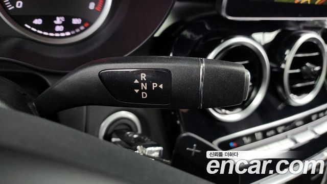 Mercedes-Benz C-Class C200