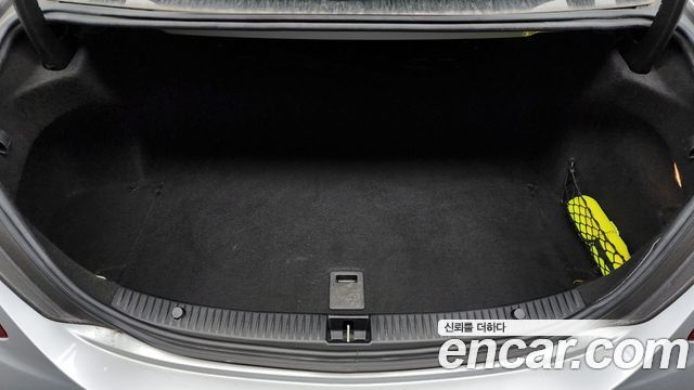 Mercedes-Benz C-Class C200
