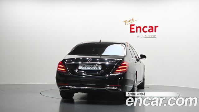 Mercedes-Benz S-Class S560L 4MATIC
