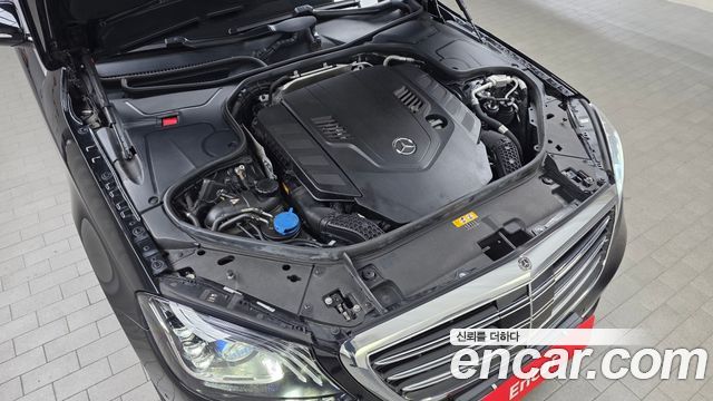 Mercedes-Benz S-Class S560L 4MATIC