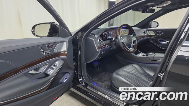 Mercedes-Benz S-Class S560L 4MATIC