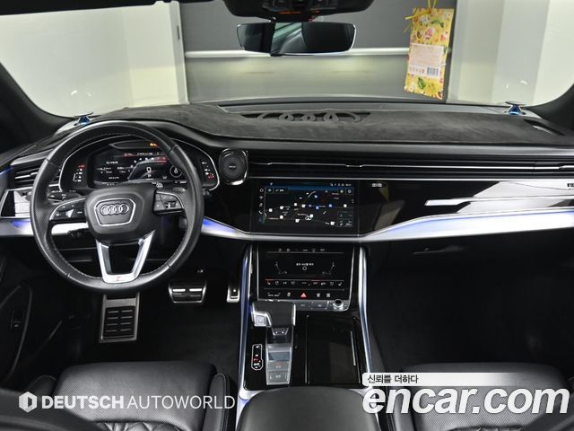 Audi Q8 55 TFSI Quattro Premium