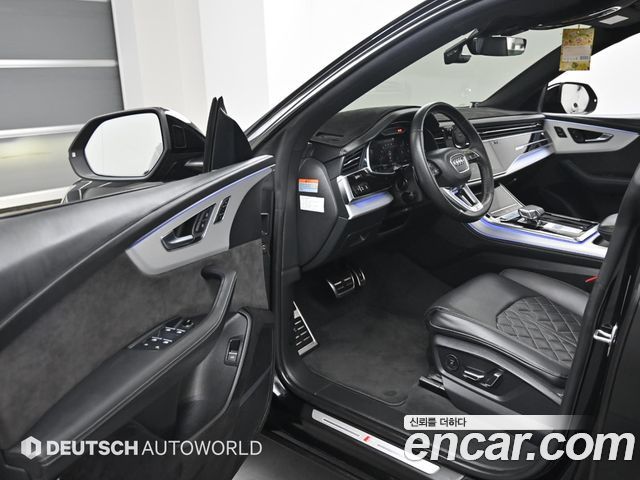 Audi Q8 55 TFSI Quattro Premium