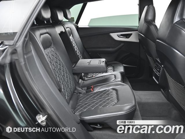 Audi Q8 55 TFSI Quattro Premium