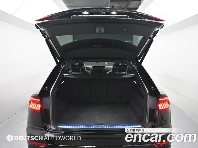 Audi Q8 55 TFSI Quattro Premium