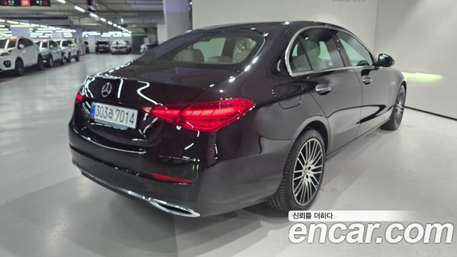 Mercedes-Benz C-Class C200 Avantgarde