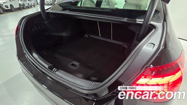 Mercedes-Benz C-Class C200 Avantgarde