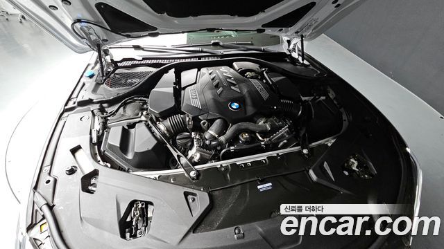 BMW 8-Series M850i xDrive Gran Coupe