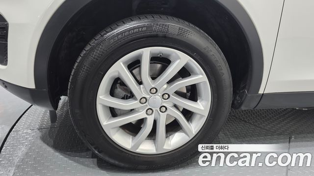 Land Rover Discovery Sport 2.0 TD4 SE