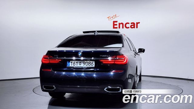 BMW 7-Series 740Li xDrive M Sport Package
