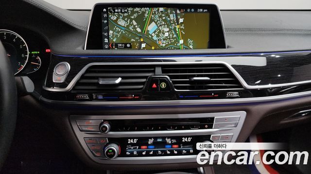 BMW 7-Series 740Li xDrive M Sport Package
