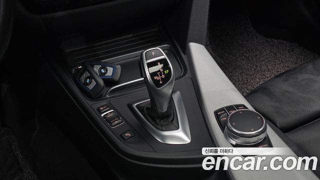 BMW 3-Series 320i M Sport