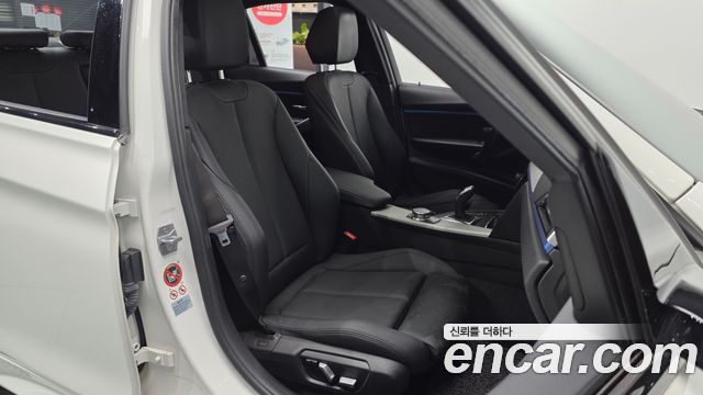 BMW 3-Series 320i M Sport