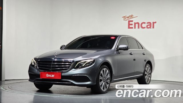Mercedes-Benz E-Class E400 4MATIC Exclusive