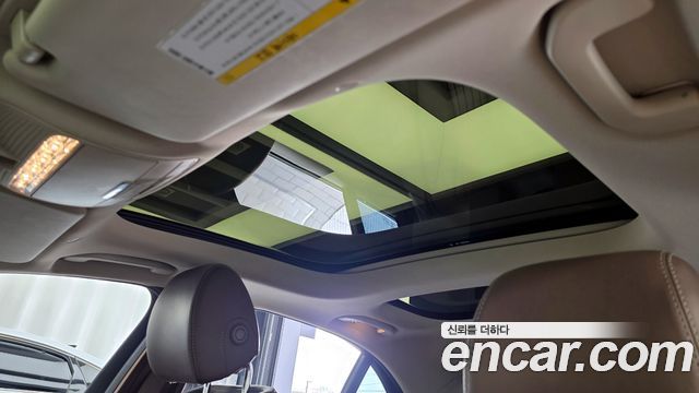 Mercedes-Benz E-Class E400 4MATIC Exclusive