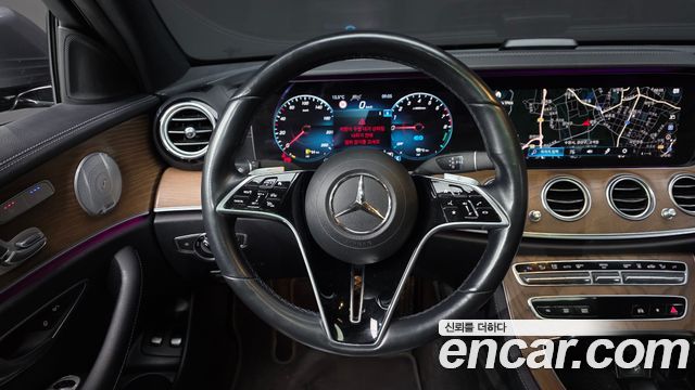 Mercedes-Benz E-Class E300e 4MATIC Exclusive