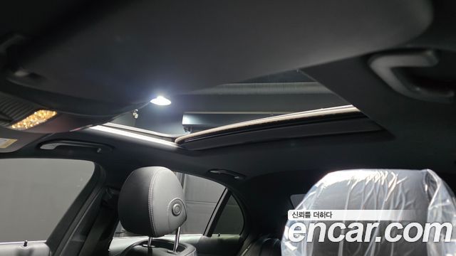 Mercedes-Benz E-Class E300e 4MATIC Exclusive
