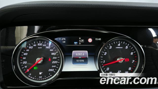 Mercedes-Benz E-Class E250 Avantgarde