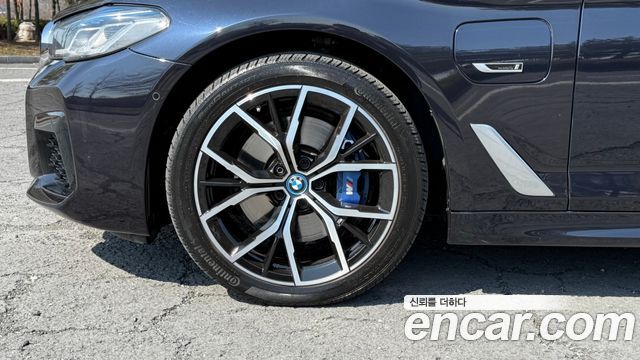 BMW 5-Series 530e M Sport