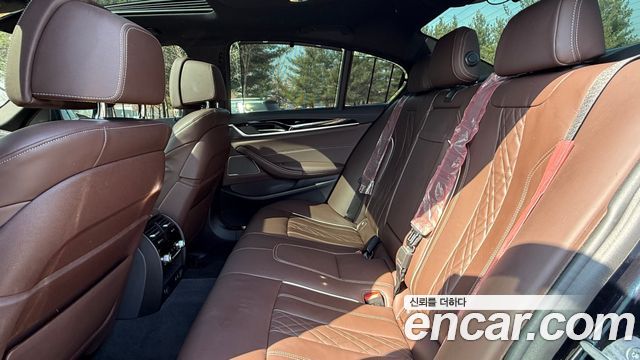 BMW 5-Series 530e M Sport