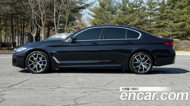 BMW 5-Series 530e M Sport