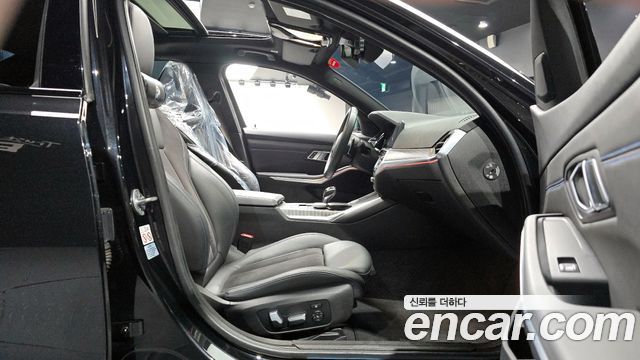 BMW 3-Series 320i M Sport