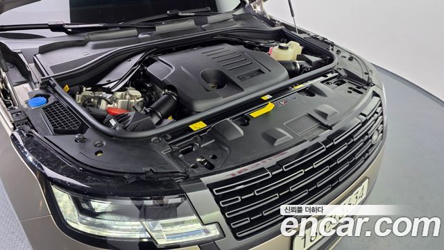 Land Rover Range Rover P550E AB