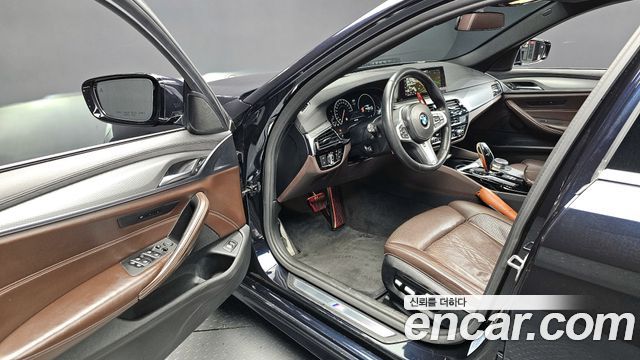 BMW 5-Series 520d xDrive M Sport Package Plus