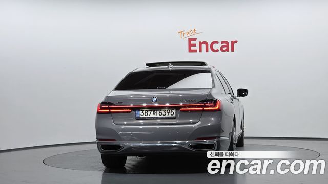 BMW 7-Series 730Ld xDrive Design Pure Excellence