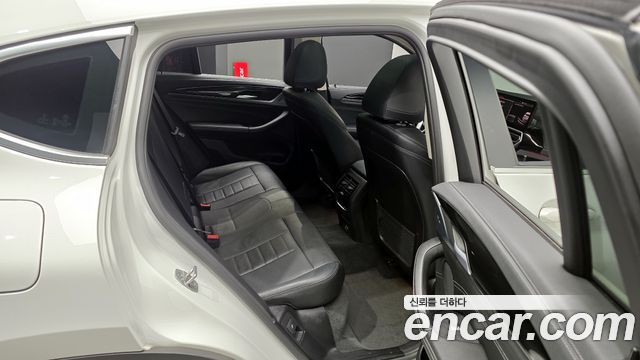 BMW X4 xDrive20i xLine