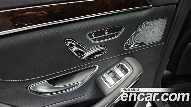 Mercedes-Benz S-Class S560L 4MATIC