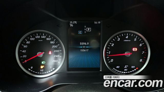 Mercedes-Benz C-Class C200