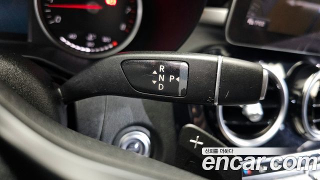 Mercedes-Benz C-Class C200