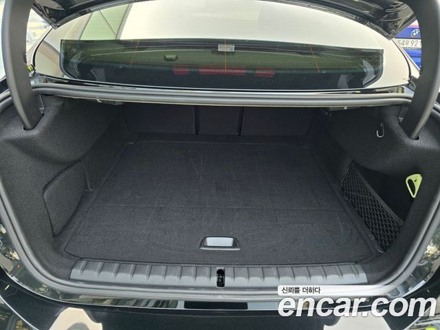 BMW 2-Series 220i Advantage