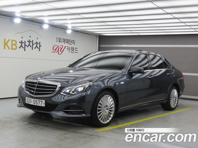 Mercedes-Benz E-Class E300 Elegance