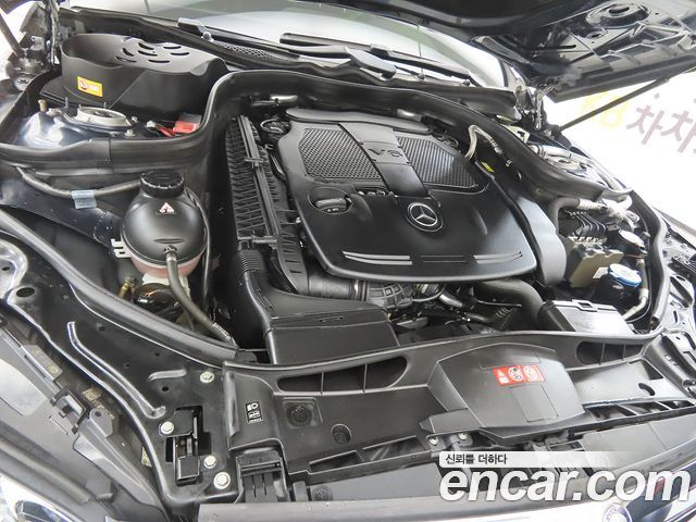 Mercedes-Benz E-Class E300 Elegance