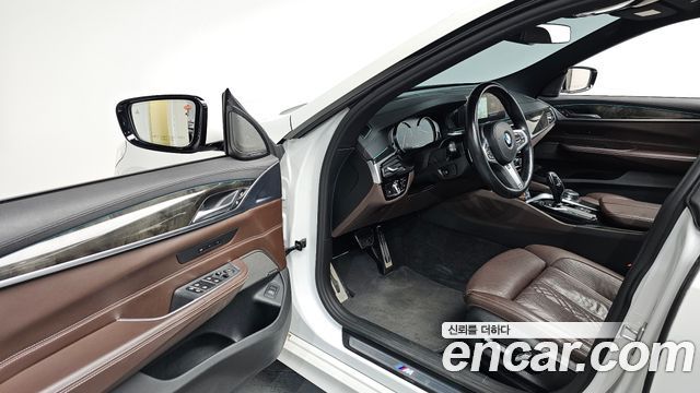 BMW Gran Turismo 640i xDrive M Sport