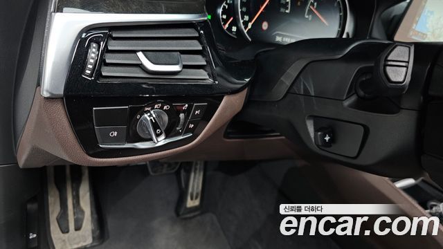 BMW Gran Turismo 640i xDrive M Sport