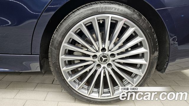 Mercedes-Benz C-Class C300 AMG Line