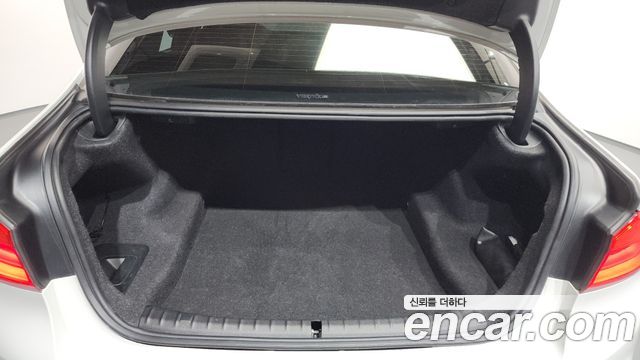 BMW 5-Series 520d xDrive M Sport Package Plus