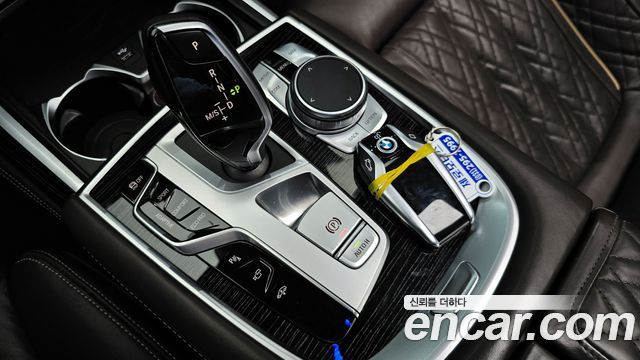 BMW 7-Series 740i M Sport