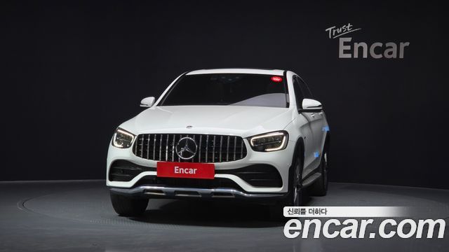 Mercedes-Benz GLC-Class GLC300e 4MATIC Coupe