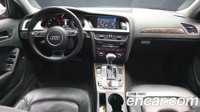 Audi A4 30 TDI Dynamic