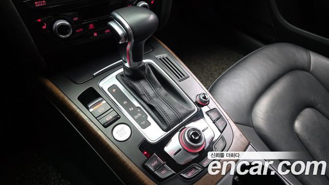 Audi A4 30 TDI Dynamic