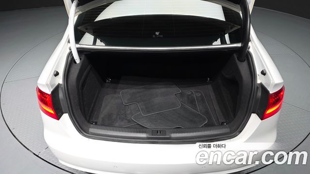 Audi A4 30 TDI Dynamic