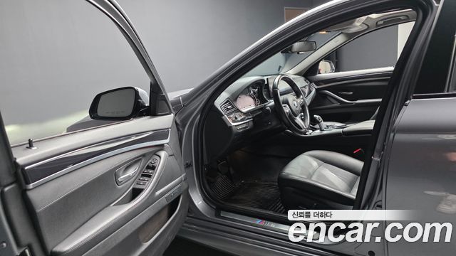 BMW 5-Series 520d xDrive M Aero Dynamic