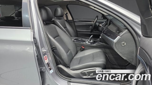 BMW 5-Series 520d xDrive M Aero Dynamic