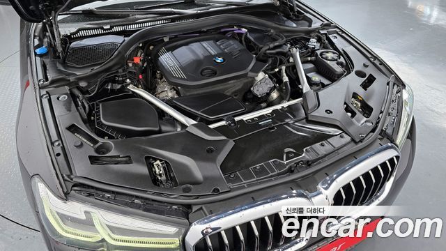 BMW 5-Series 523d Luxury