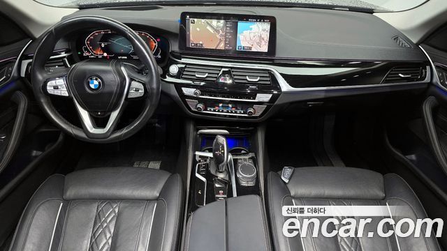 BMW 5-Series 523d Luxury