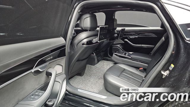 Audi A8 55 TFSI Quattro LWB